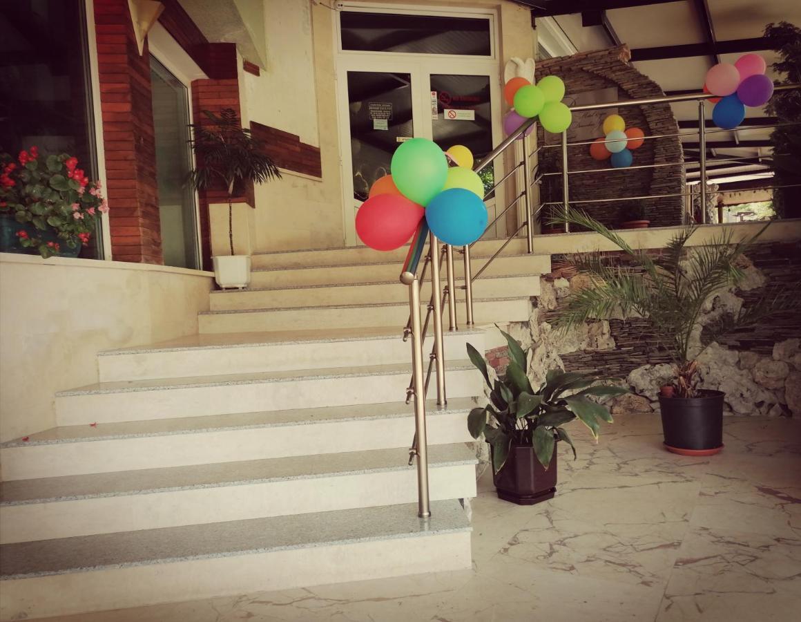 Discret Hotel & Restaurant Владая Экстерьер фото