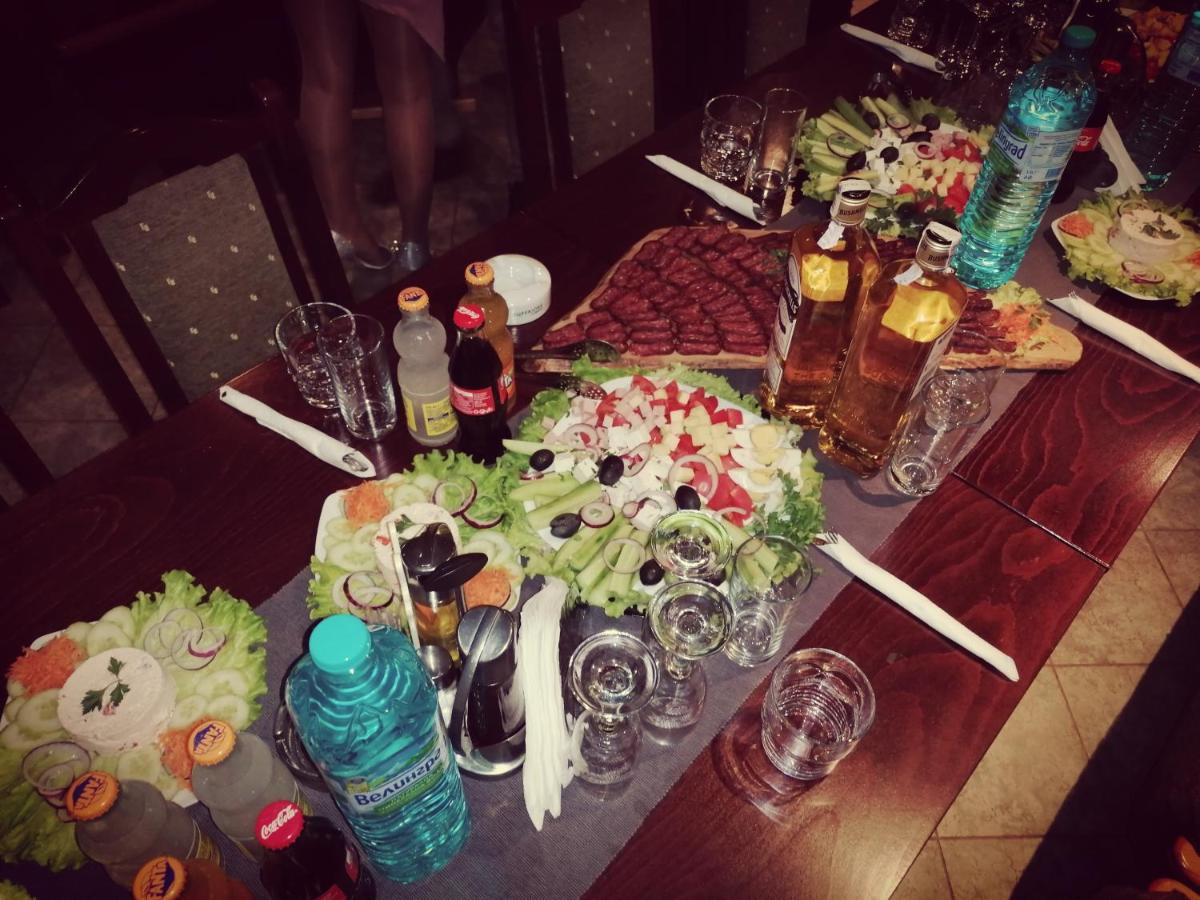 Discret Hotel & Restaurant Владая Экстерьер фото