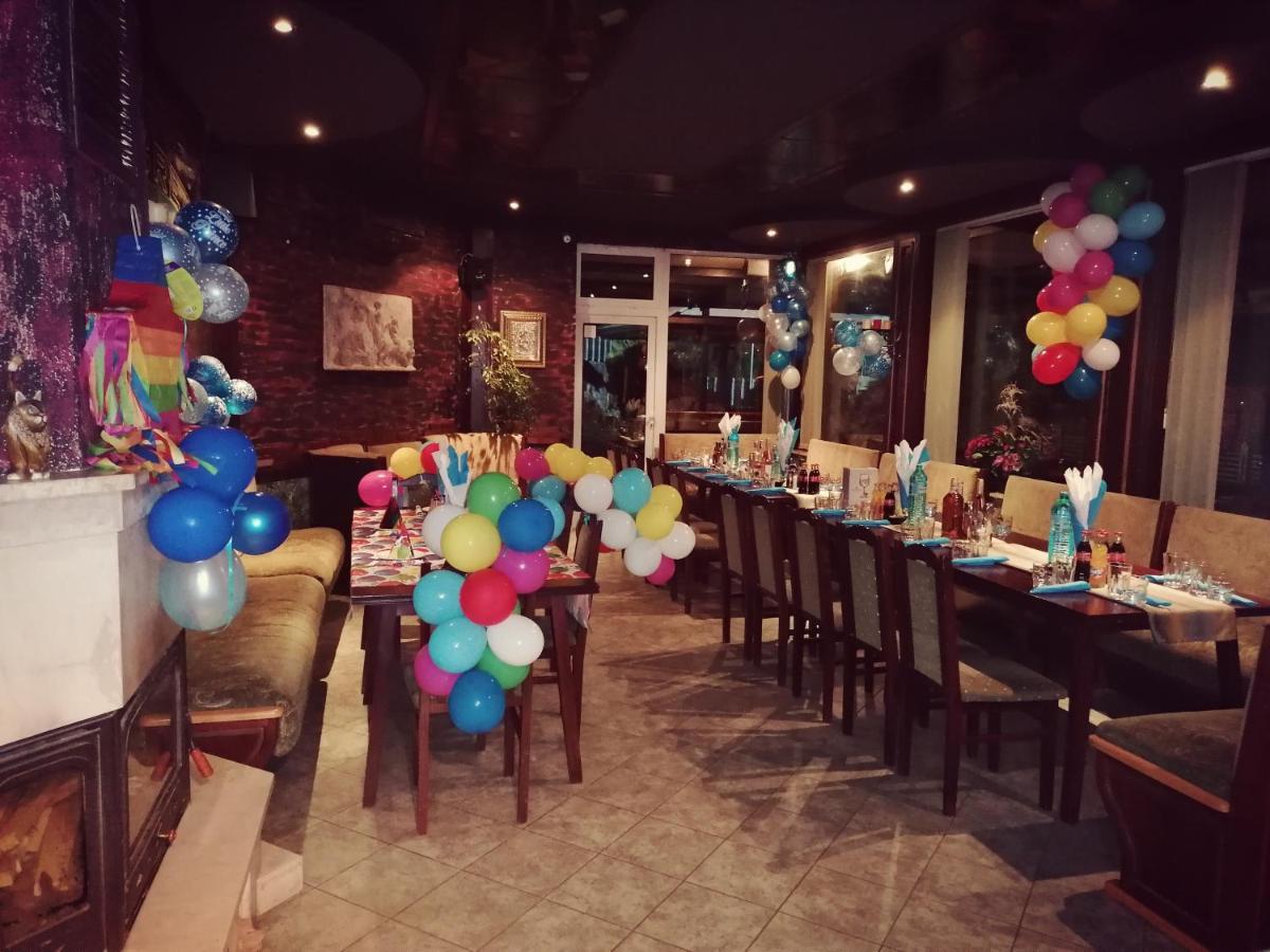Discret Hotel & Restaurant Владая Экстерьер фото