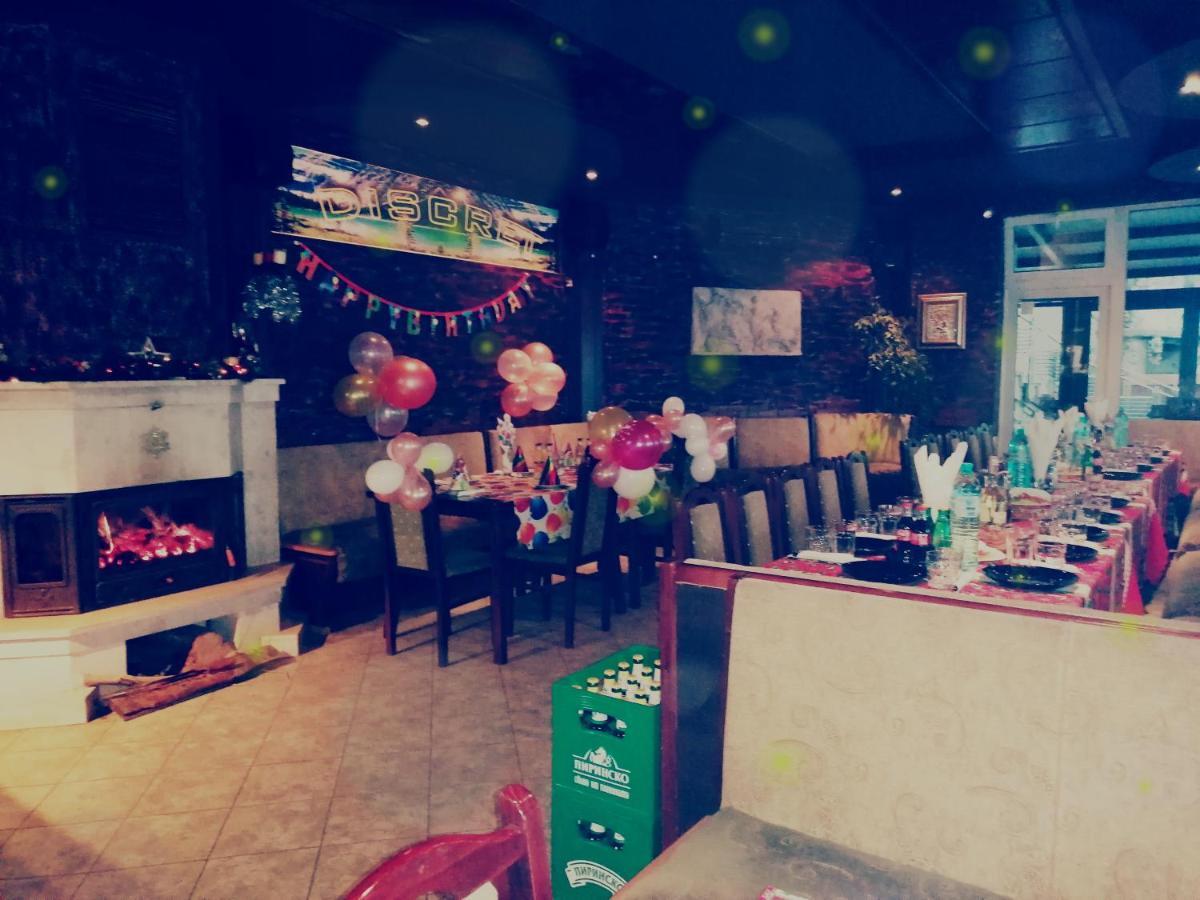 Discret Hotel & Restaurant Владая Экстерьер фото