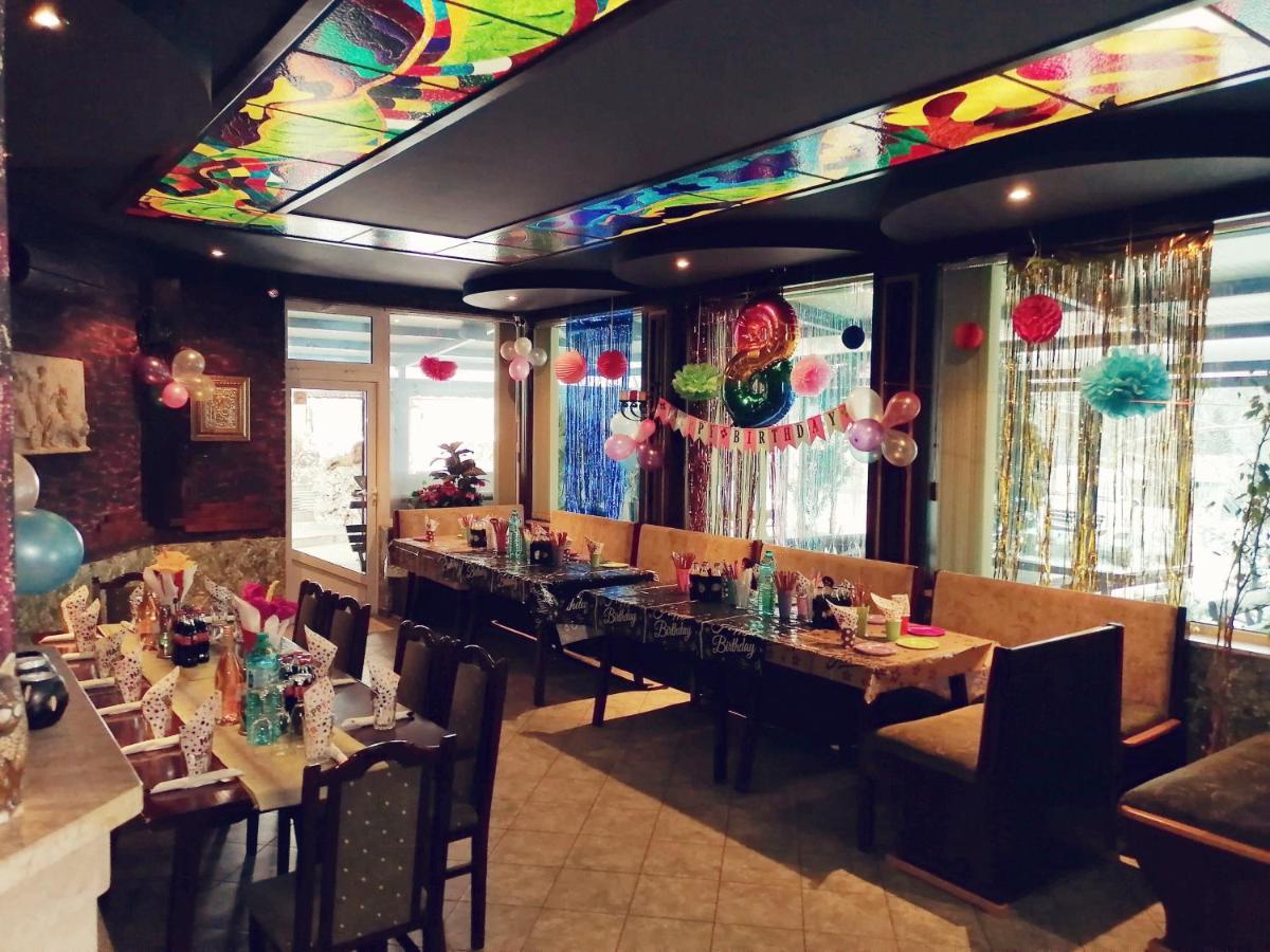 Discret Hotel & Restaurant Владая Экстерьер фото