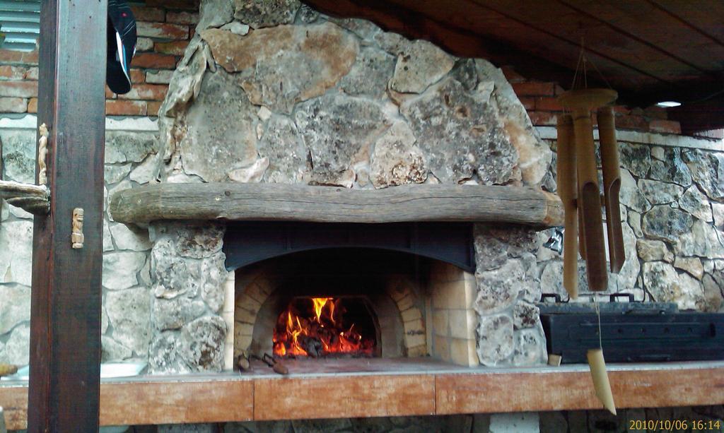 Discret Hotel & Restaurant Владая Экстерьер фото