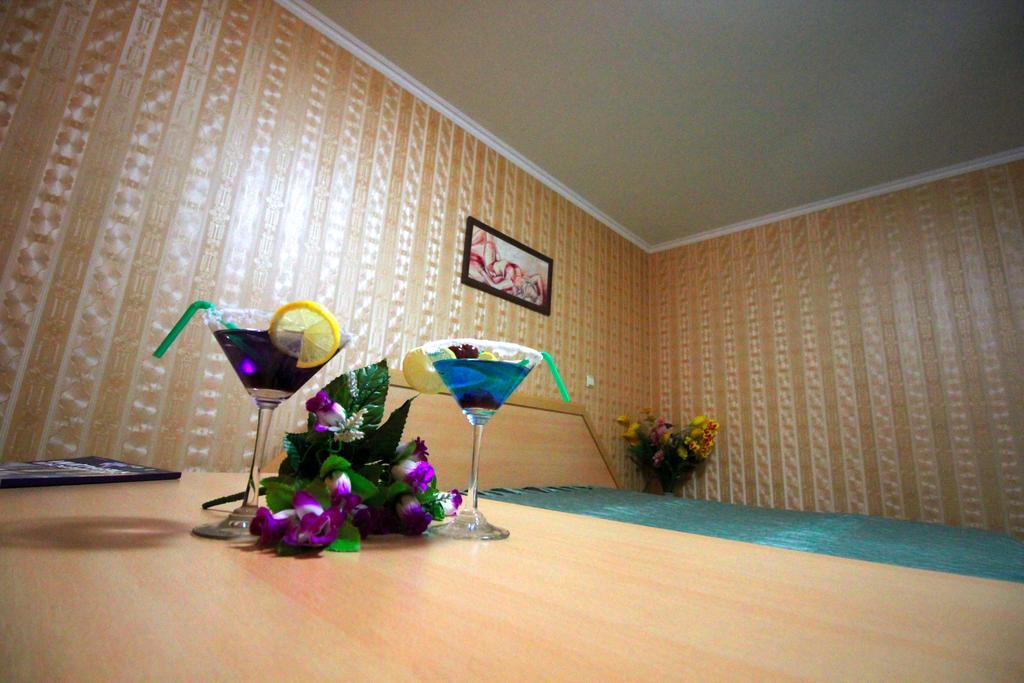 Discret Hotel & Restaurant Владая Экстерьер фото