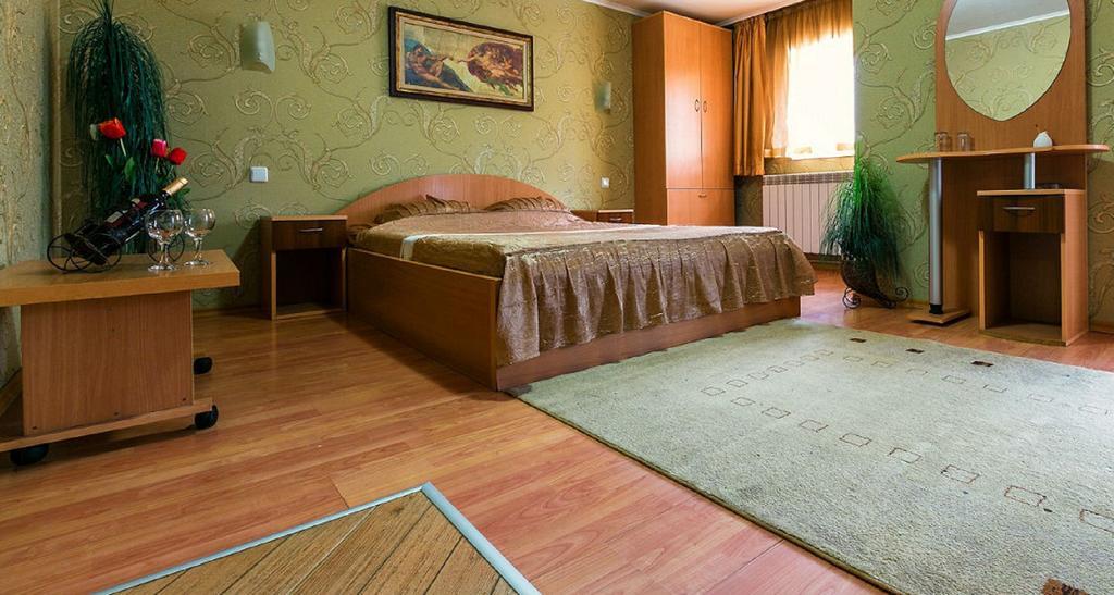 Discret Hotel & Restaurant Владая Экстерьер фото