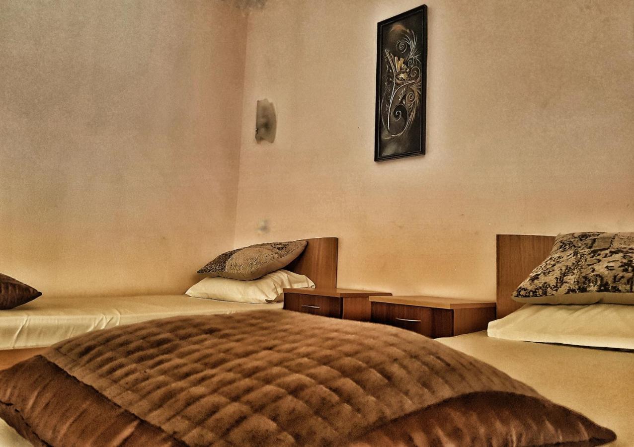 Discret Hotel & Restaurant Владая Экстерьер фото